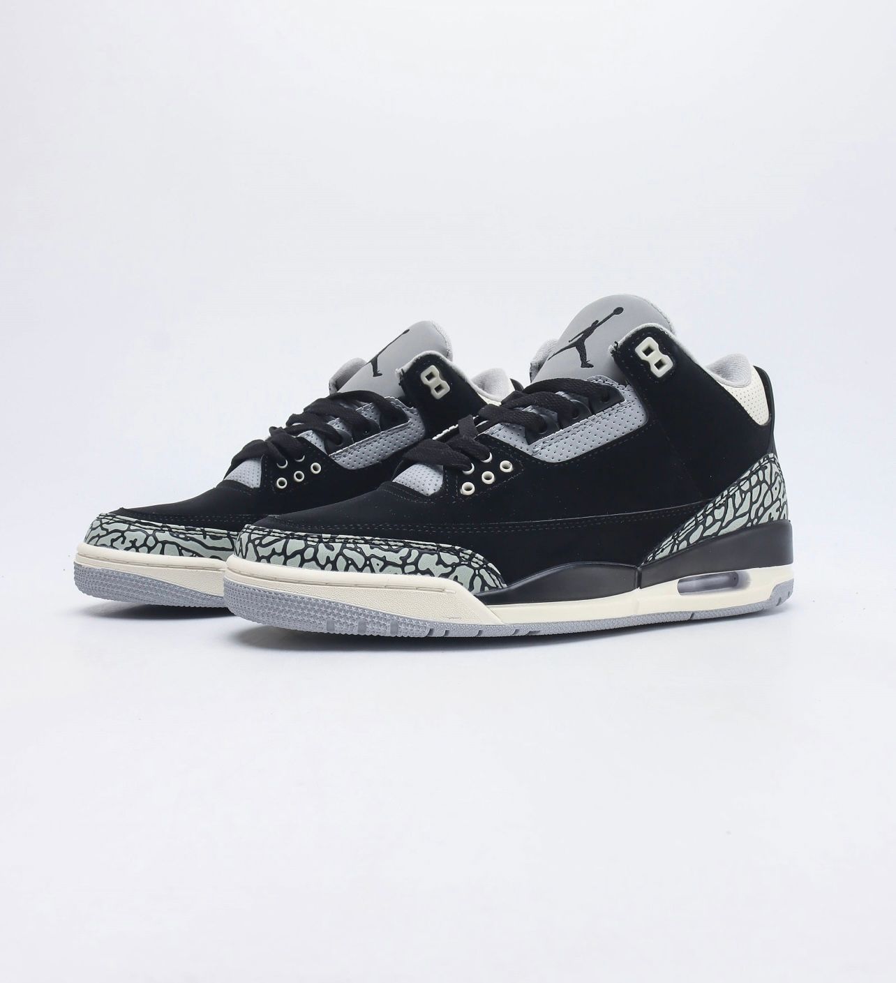 Nike Air Jordan 3 Retro - black