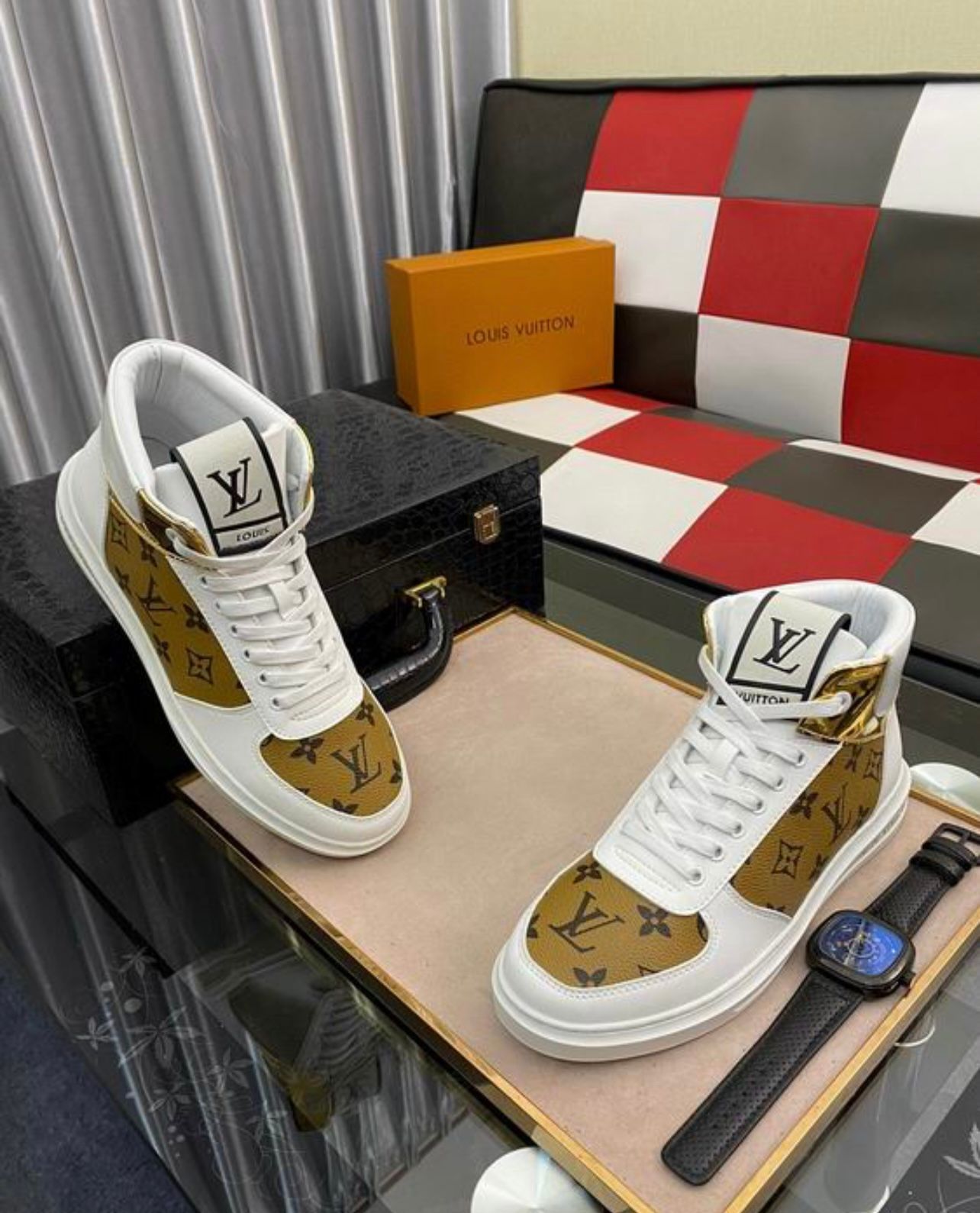LV - Rivoli Boot High Top Sneaker - Gold & White
