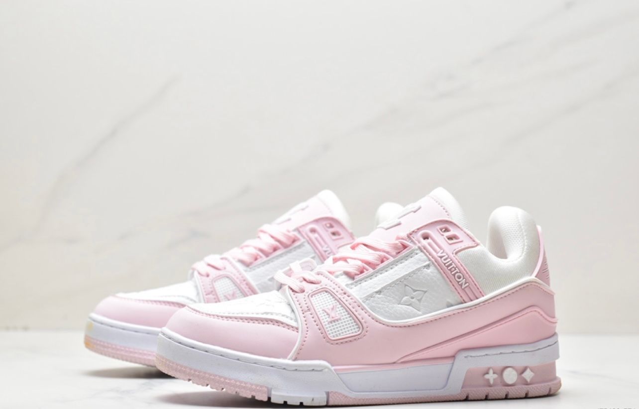 Louis Vuitton Trainer - Pink