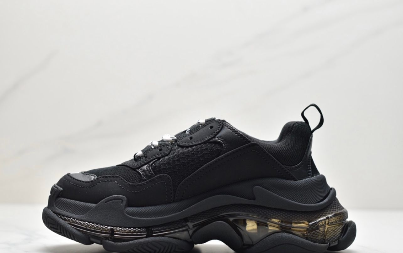 Balenciaga Triple S - Black