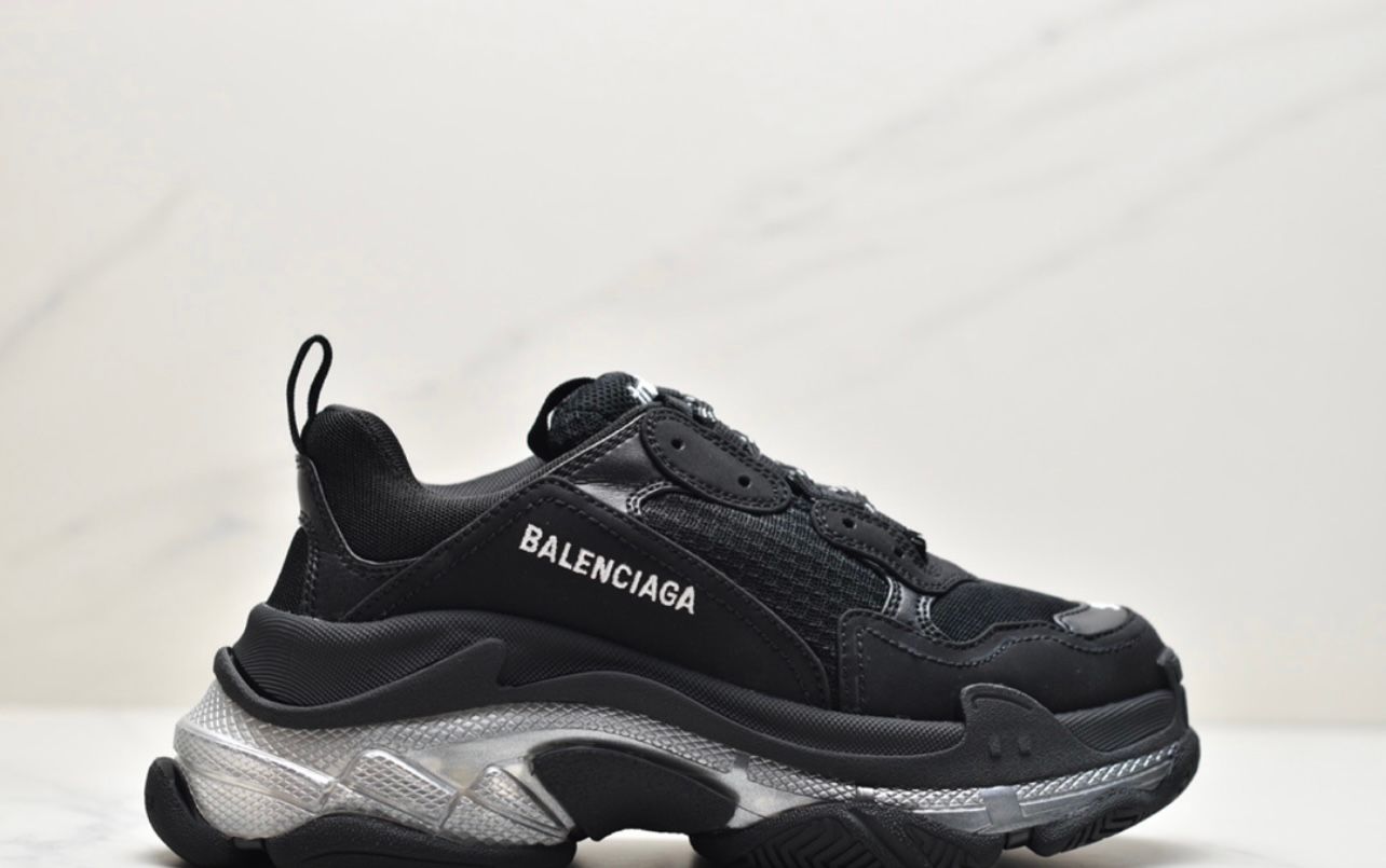 Balenciaga Triple S