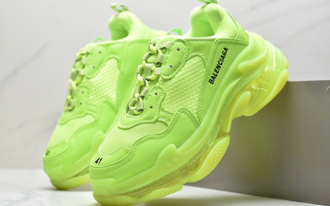 Balenciaga Triple S - Green