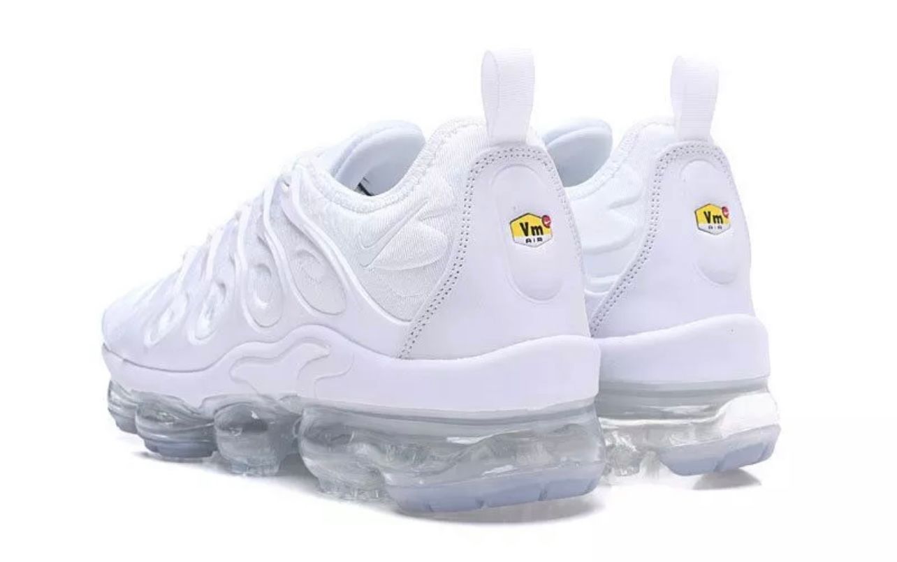 Nike Air VaporMax - White