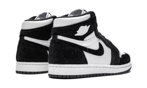 NIKE AIR JORDAN 1 PANDA