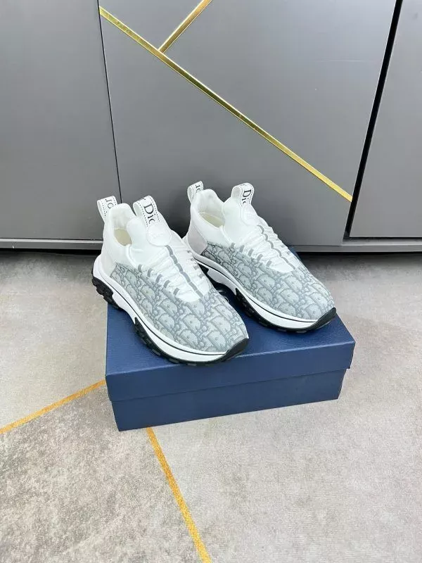 DIOR B27