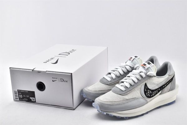 Nike Dior x Sacai x LVD Waffle Daybreak
