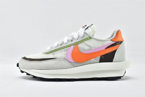 Nike Vaporwaffle sacai Purple Orange