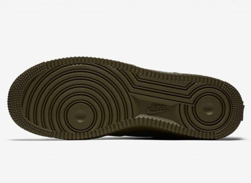 NIKE AIR FORCE 1 07 LV8 UTILITY GREEN