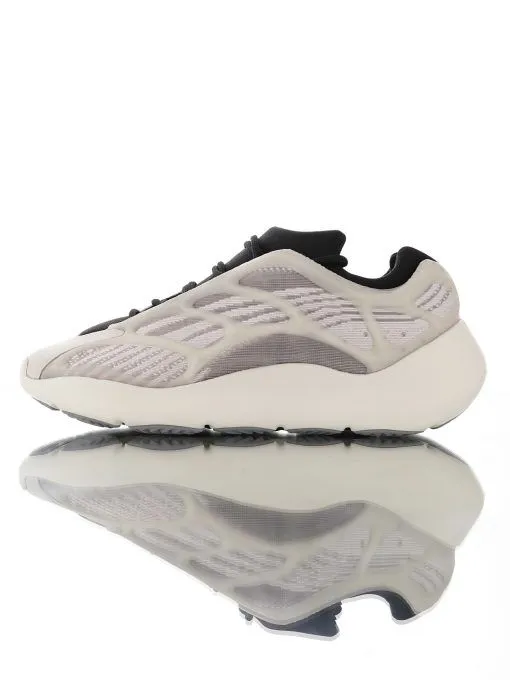 Foam Runner Yeezy Boost 700 V3″White/Black”