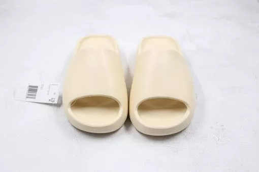 Yeezy Slide Bone