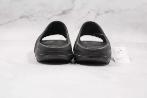 Yeezy Slide Resin
