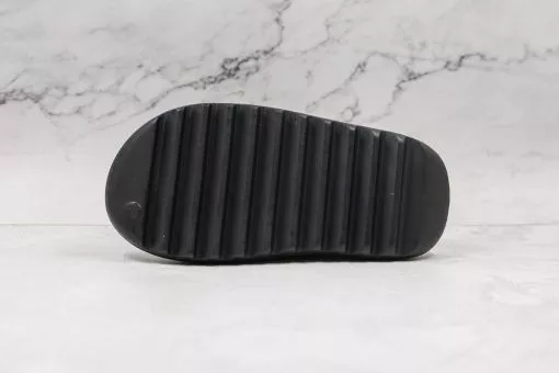 Yeezy Slide Resin