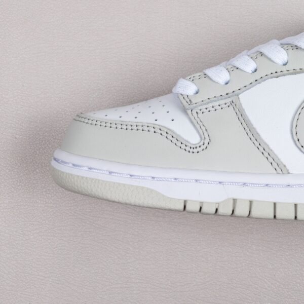 Nike Dunk Low Photon Dust