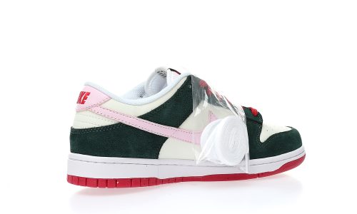 Nike SB Dunk Low ”All Petals United”