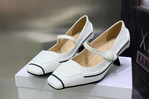 Sandal