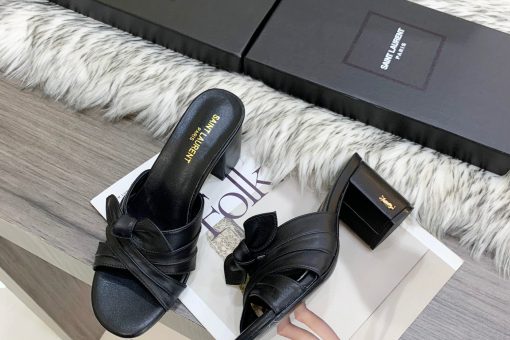 Sandal