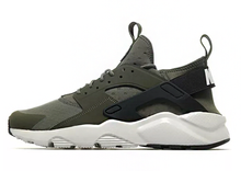 NIKE HUARACHE DARK GREEN