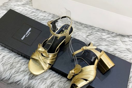 Sandal