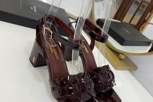 Sandal