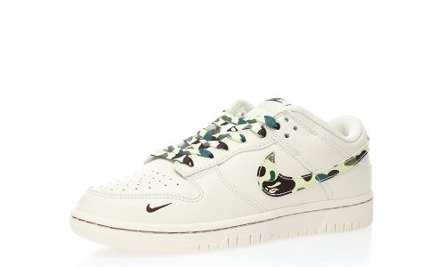 Bape x Nike SB Dunk Low ”Beige/Camo”