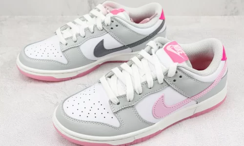 Nike Dunk Low Womens “520”