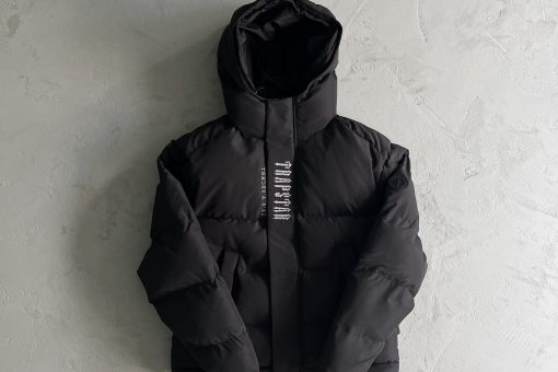 Hooded puffer-blackout edition