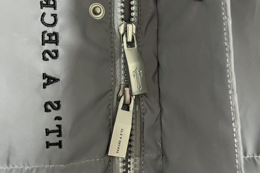 Women decoded reflective puffer-reflective