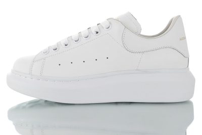 Alexander McQueen sole Leather White skin and white tail