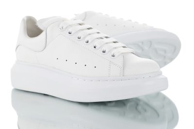 Alexander McQueen sole Leather White skin and white tail