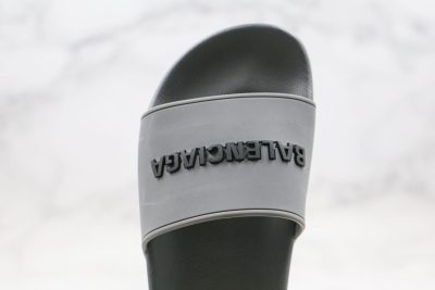 Balenciaga Slippers grey