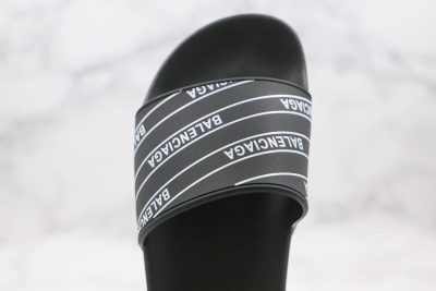 Balenciaga Slippers Black stripe