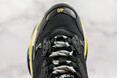 Triple S black yellow