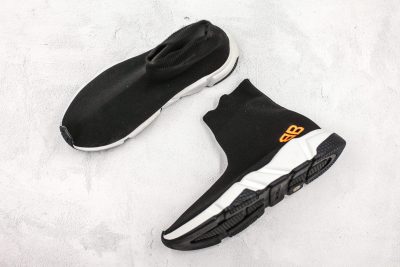 Speed Trainer Black “B”