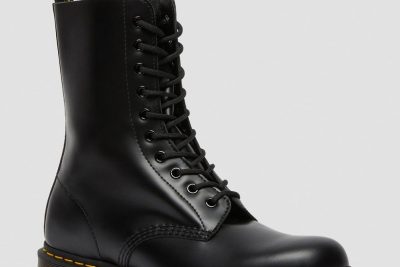 DR.MARTENS 1490 HIGH BOOTS SMOOTH BLACK