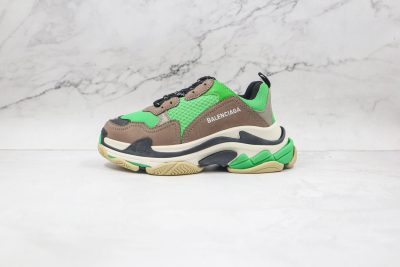  Balenciaga Triple S Grayish green