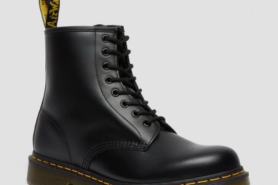 DR. MARTENS 1460 SMOOTH ANKLE BOOTS BLACK