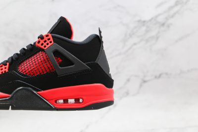 NIKE Air Jordan 4 Retro “Red Thunder”