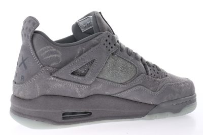 AIR JORDAN 4 Retro x Kaws Cool Grey