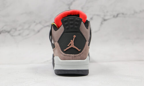 NIKE Air Jordan 4 Retro “Taupe Haze”