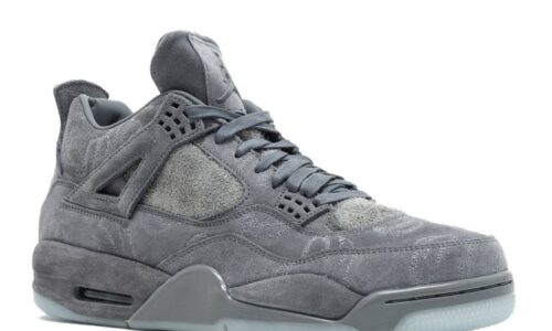 Kaws x Air Jordan 4 Retro”Cool Grey”