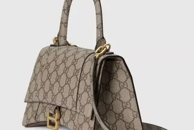 HOURGLASS SHOULDER BAG