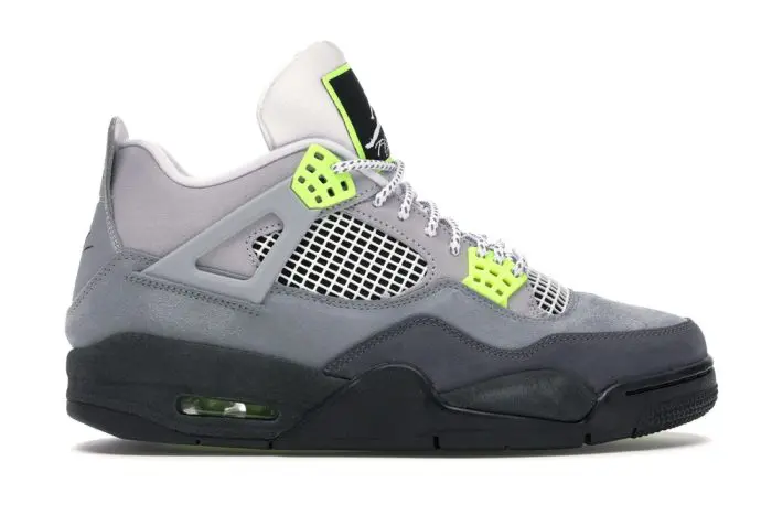 JORDAN 4 RETRO SE 95 NEON