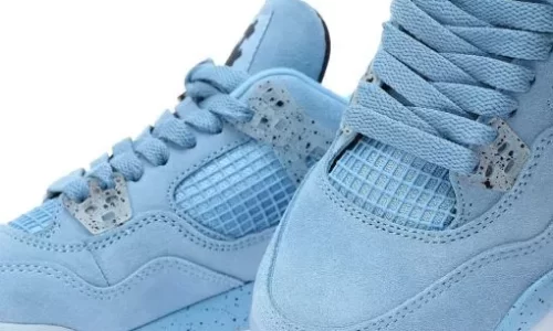 Nike Air Jordan 4 Retro PE”NCAA PE – UNC”