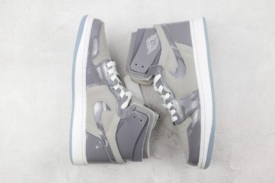  Nike Air Jordan 1 Grey White