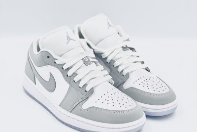 JORDAN 1 Low Wolf Grey