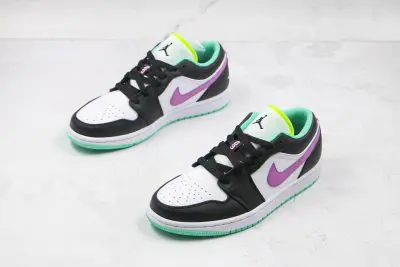 JORDAN 1 Low GS Pink Green