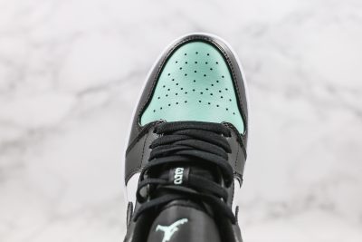 JORDAN 1 Low Emerald Toe