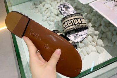 DWAY SLIDE White Black