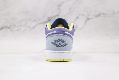 NIKE WMNS AIR JORDAN 1 LOW SE Air Jordan 1 Low