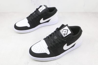  Nike Wmns Air Jordan 1 Low Black and White